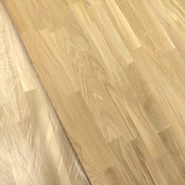 Eurooppalaisen tammen liimapuulevy, sormijatkettu, paksuus 1.5″/38mm, laatuluokka B/B