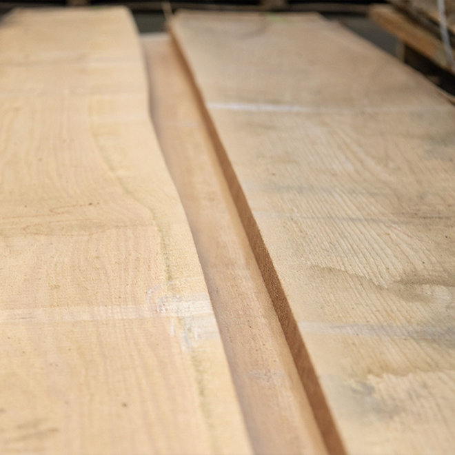 Red Oak Rough-Sawn Lumber, Thickness 30 mm (5/4"), 1C