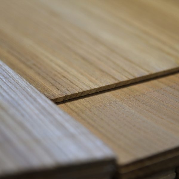 Piallaccio segato di olmo, 2mm, scelta Rustica