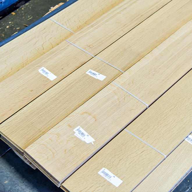 2mm Sawn European Oak Veneer, Grade Rustic