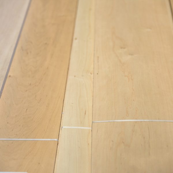 Piallaccio segato di carpino, 2mm, scelta Rustica