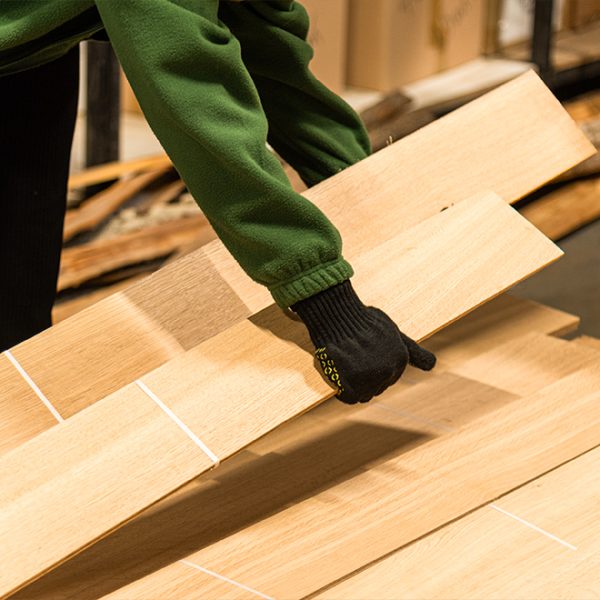 Punatammen sahattu viilu 2mm, laatuluokka B