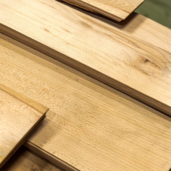 Beuken gezaagd fineer 6mm, kwaliteit Rustiek