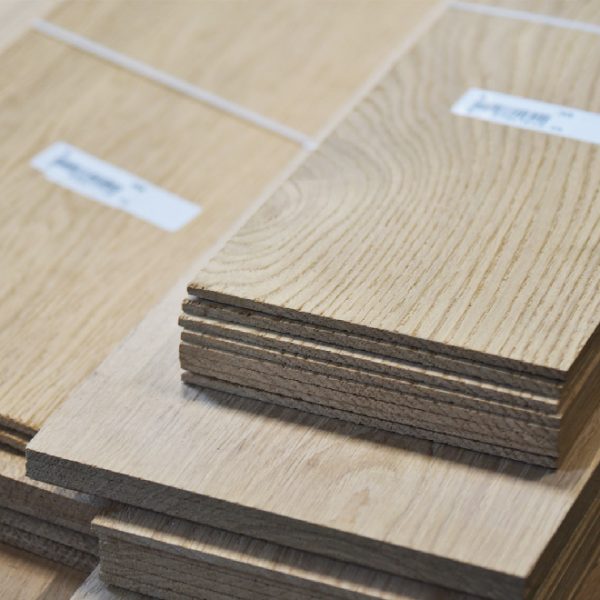 Piallaccio segato di rovere europeo, 6mm, scelta A