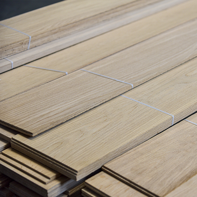 6mm Sawn European Oak Veneer, Grade Rustic