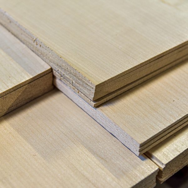 Esdoorn gezaagd fineer 6mm, kwaliteit Rustiek