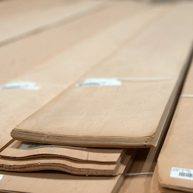 Alder Veneer B grade, from 0,52mm / 0.022"