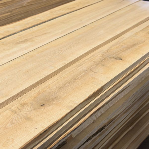 Legname segato grezzo frassino, spessore 30 mm (5/4"), sotto 2C