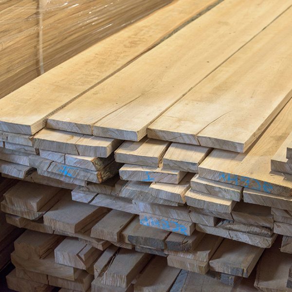 Legname segato grezzo frassino, spessore 30 mm (5/4"), sotto 2C