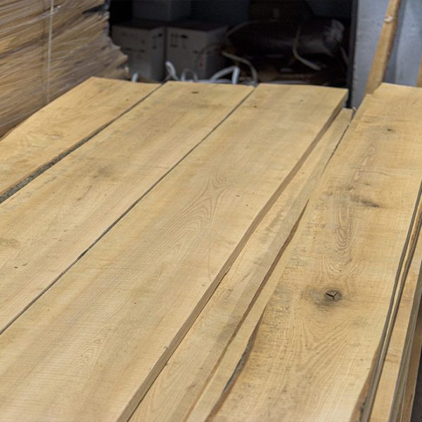 Legname segato grezzo frassino, spessore 50 mm (8/4"), sotto 2C