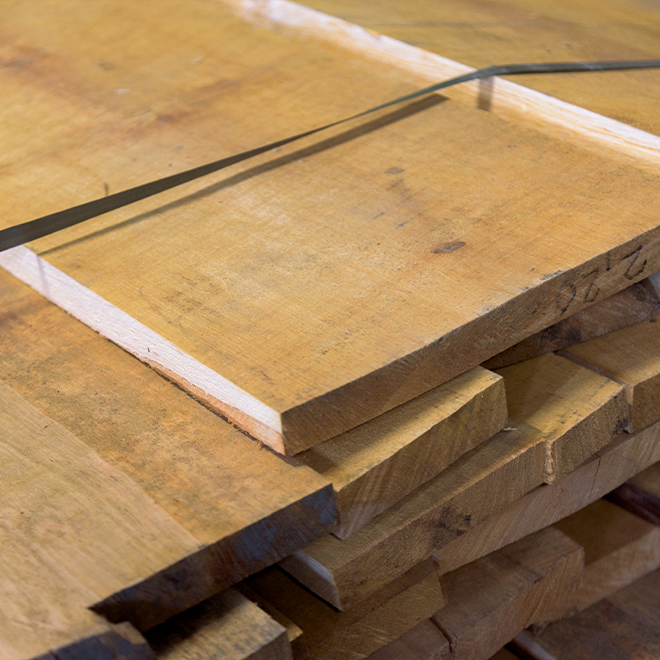 Cherry Rough-Sawn Lumber, Thickness 50 mm (8/4"), F1F