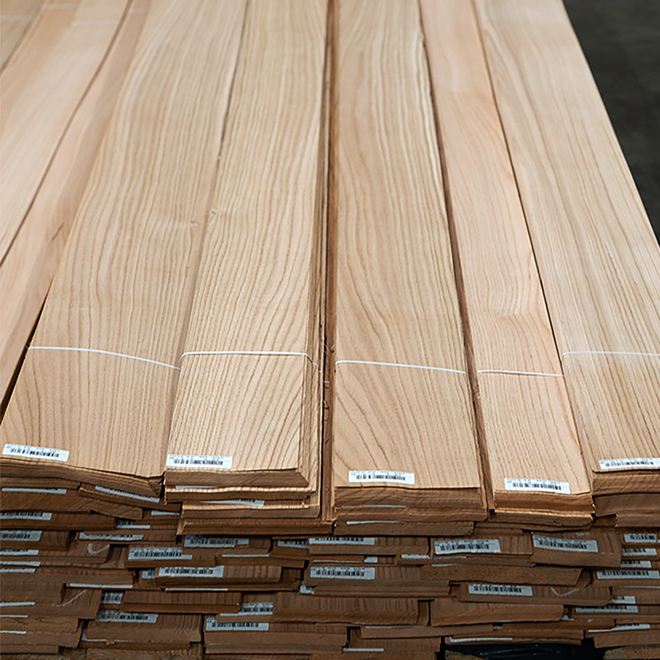 Red Oak Veneer A/B grade, from 0,52mm / 0.022"