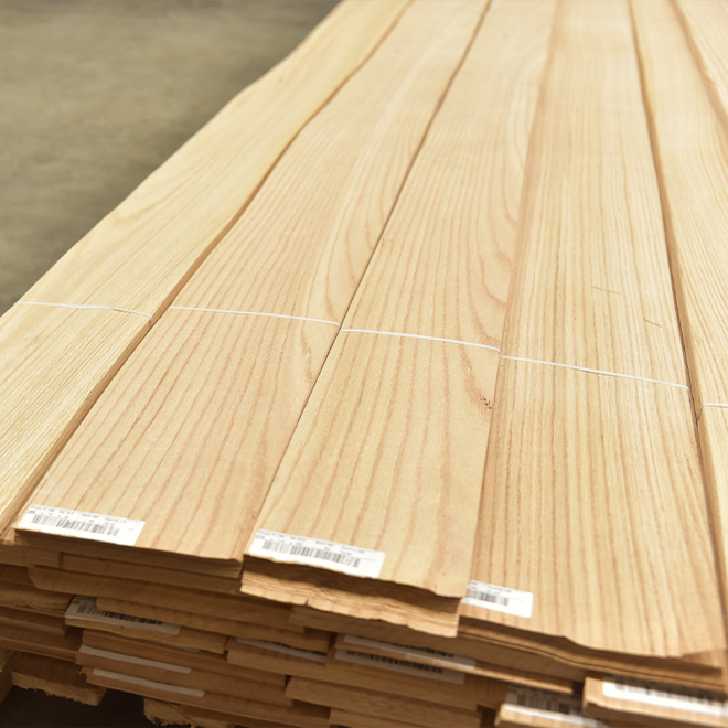 Red Oak Veneer B grade, from 0,52mm / 0.022"