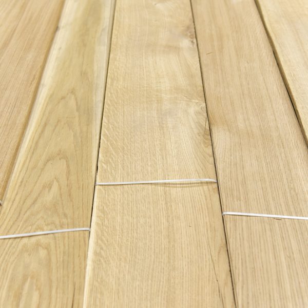 Eurooppalaisen tammen viilu, laatuluokka B, alkaen 0,52mm / 0.022"